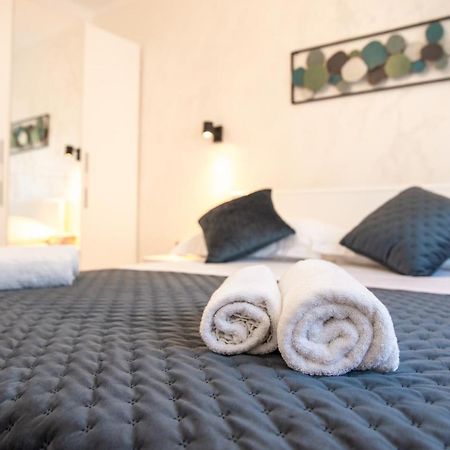 Luxury Maraschino Apartments ซาดาร์ ภายนอก รูปภาพ