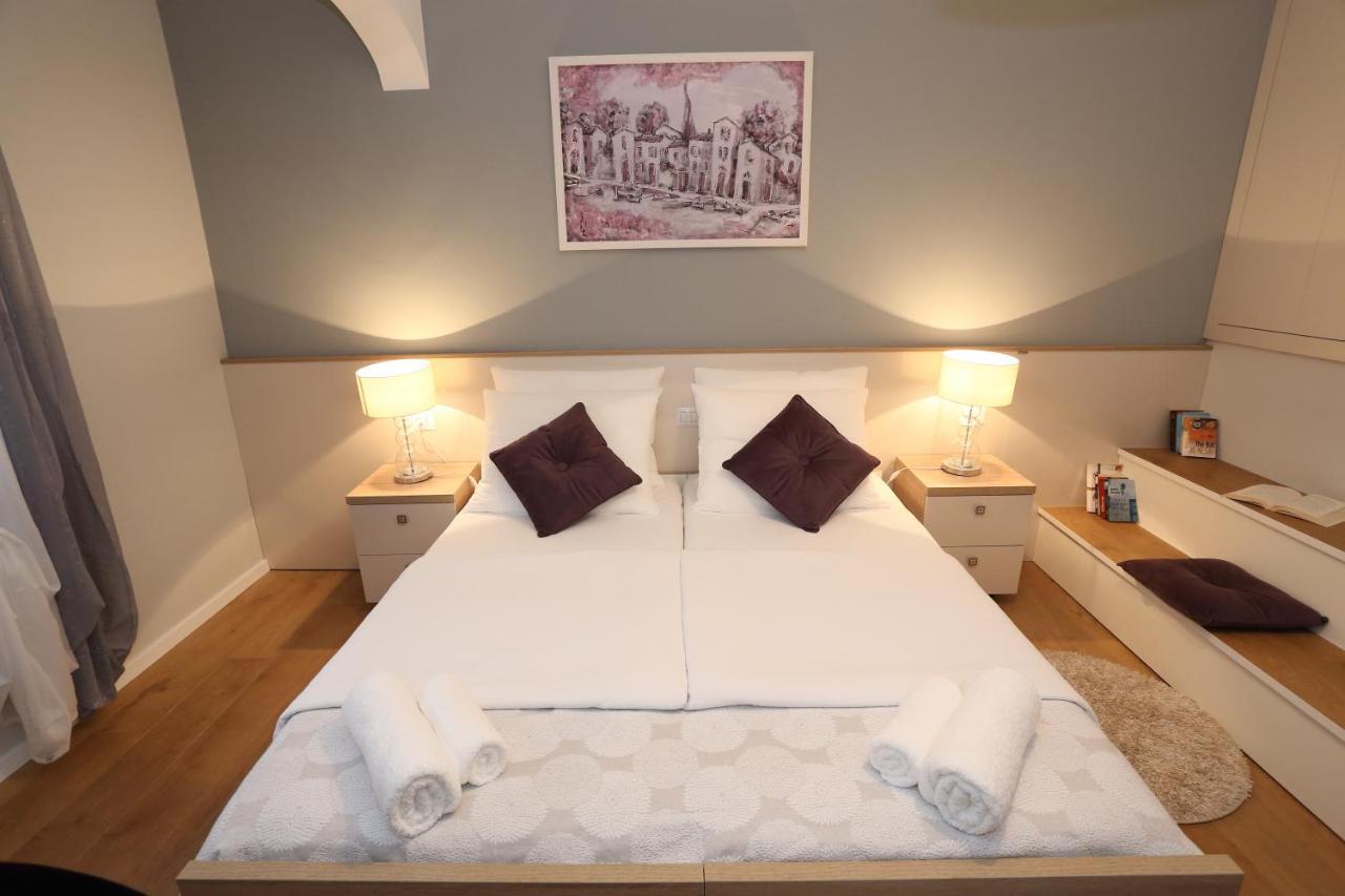Luxury Maraschino Apartments ซาดาร์ ภายนอก รูปภาพ